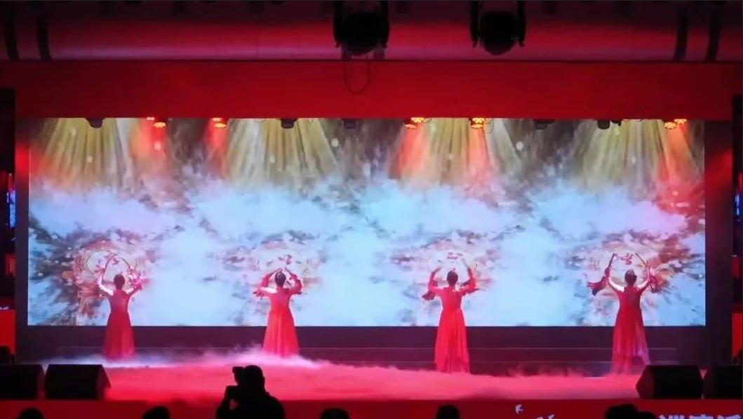  礼赞新中国 奋进新时代|NG南宫电子游戏“文化心连心”精彩歌舞节目~ 